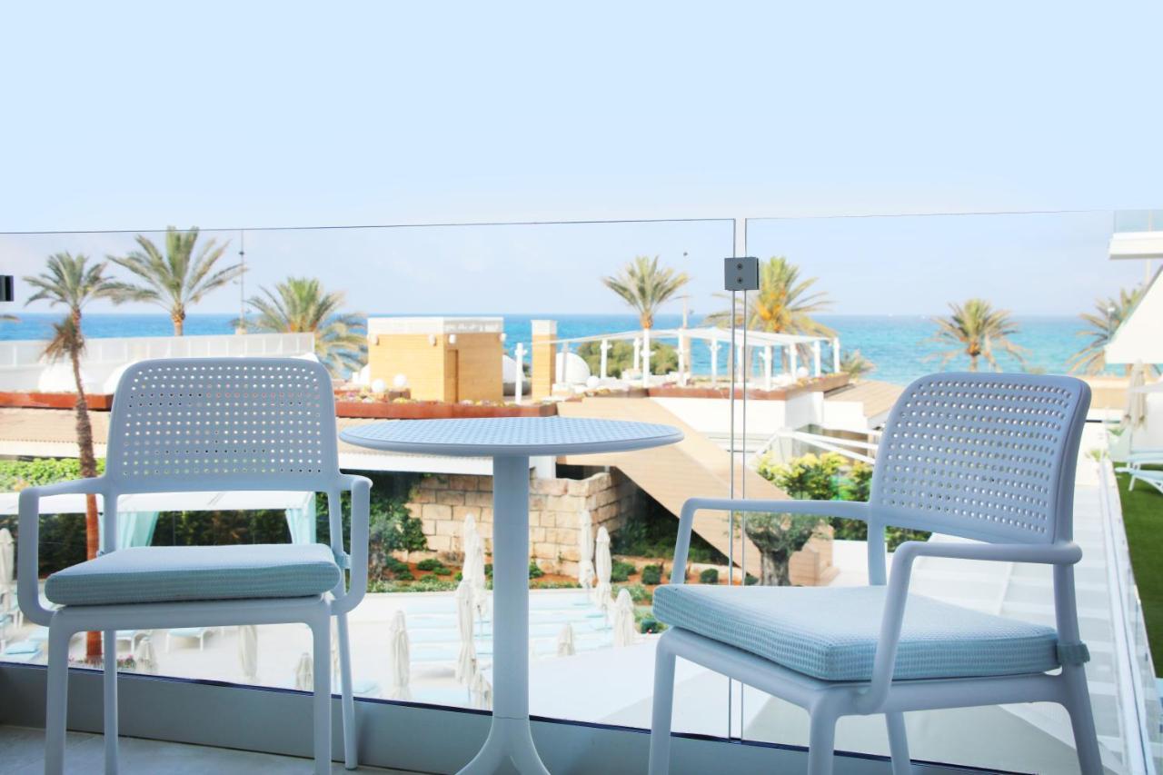 Iberostar Selection Playa De Palma Otel Playa de Palma  Dış mekan fotoğraf View from the balcony of a hotel room