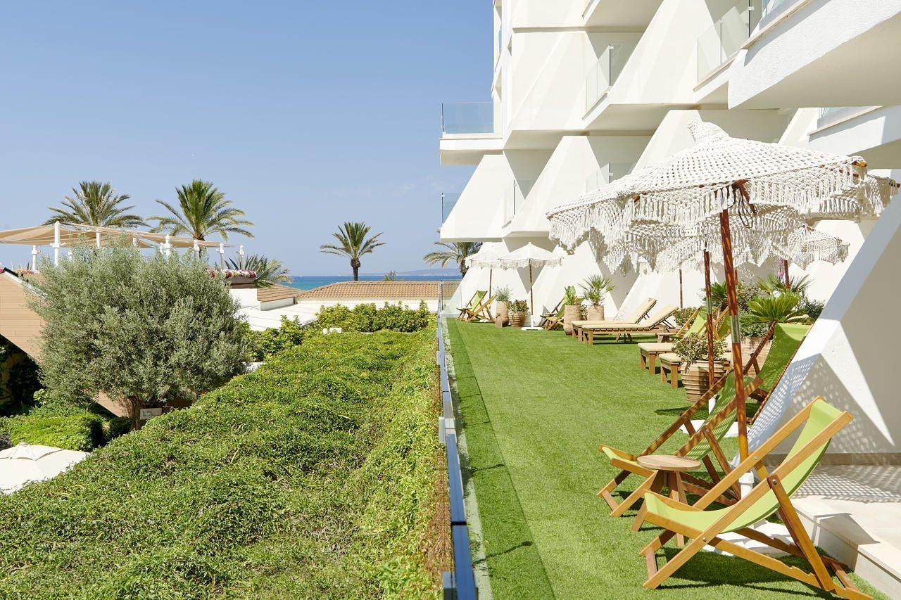 Iberostar Selection Playa De Palma Otel Playa de Palma  Dış mekan fotoğraf The hotel's beach
